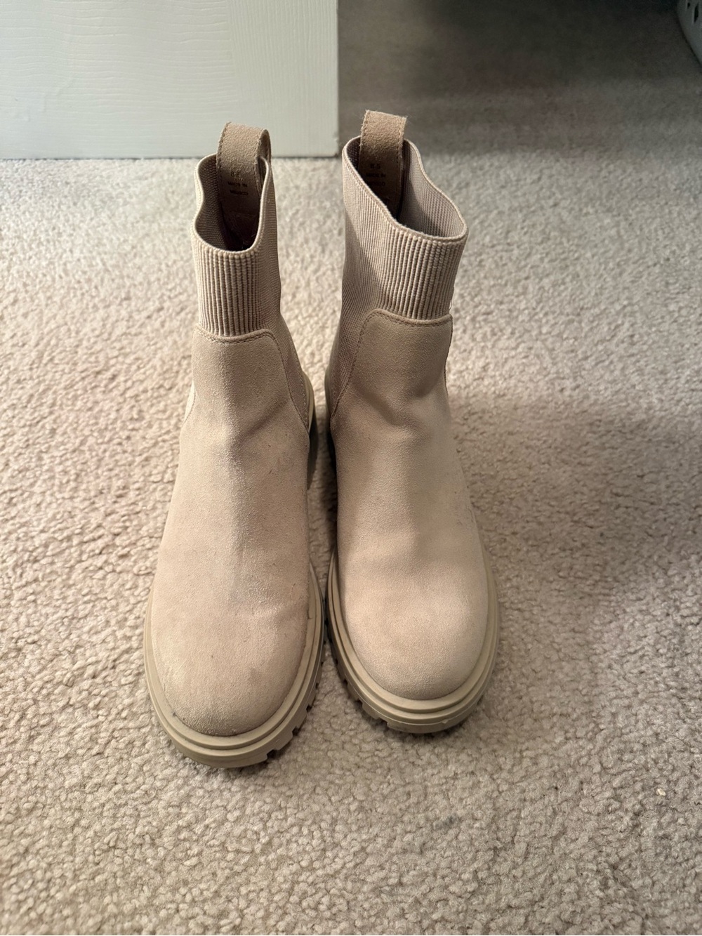 Steve Madden Brontey Chelsea Boot W8.5